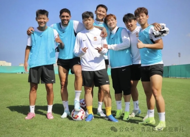  記者：劉小龍接近加盟青島西海岸，正隨隊在迪拜拉練只差官宣