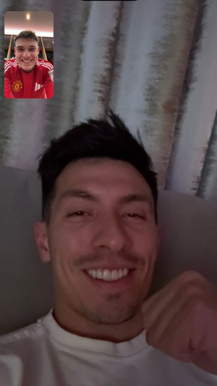  勝利獻給你！烏加特賽后視頻連線重傷的利桑德羅，一起慶祝晉級