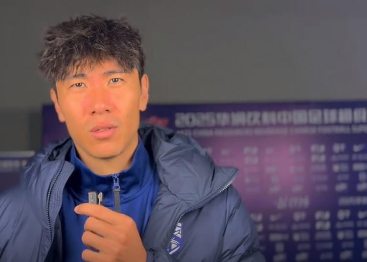  劉奕鳴：今年新援很多還需要磨合期，保持狀態(tài)相信下一場能拿下