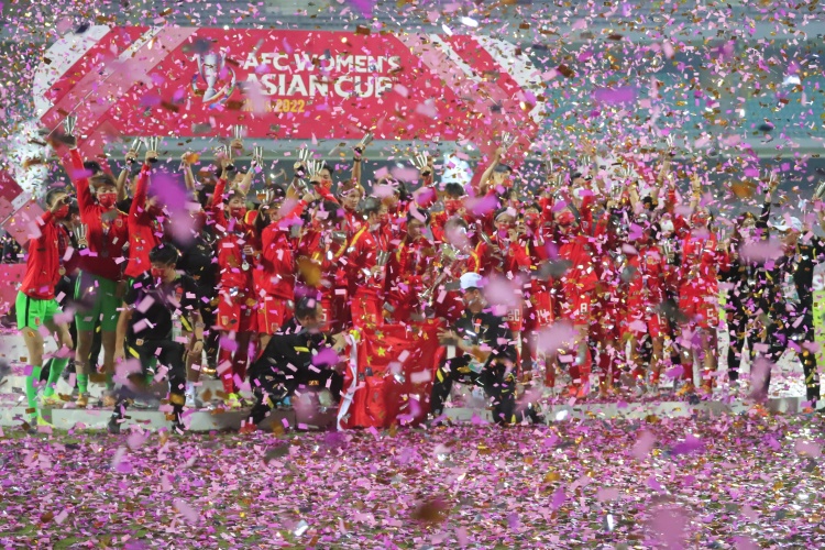 中國女足亞洲杯奪冠三周年！決賽3-2逆轉(zhuǎn)韓國，時隔16年再登頂