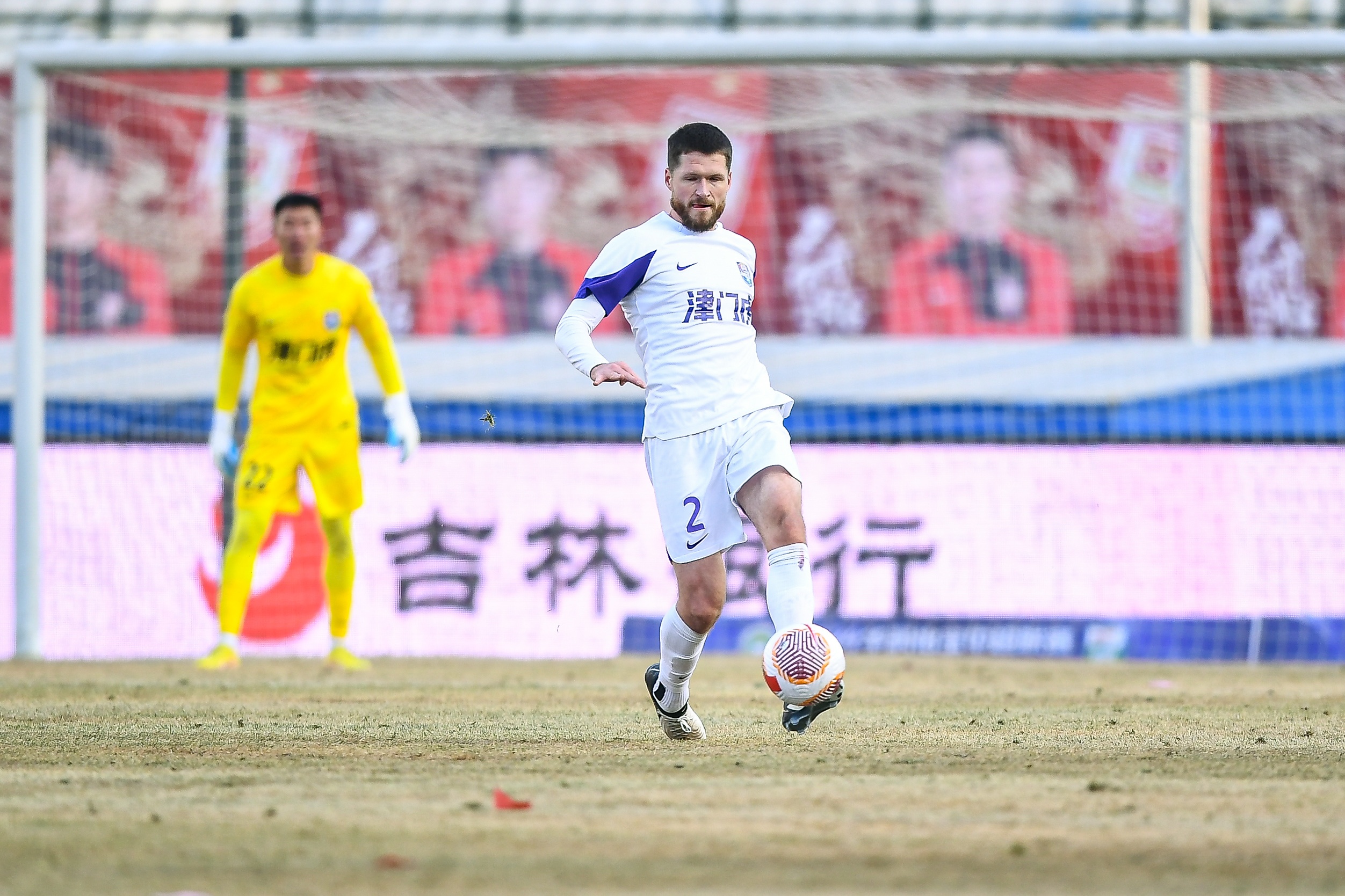  津門虎舊將亞冠對(duì)決格蘭特勝出，津媒：他離開津門虎因存?zhèn)‰[患